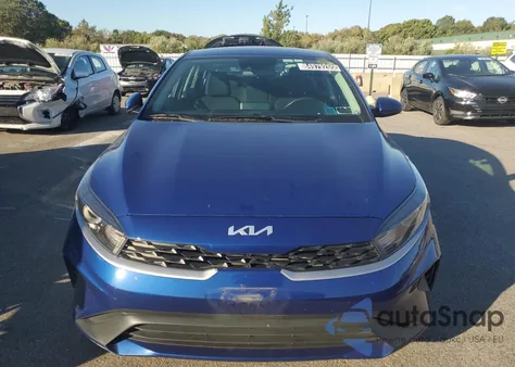 2024 Kia Forte Lx из США, поврежденный, VIN 3KPF24AD7RE735656